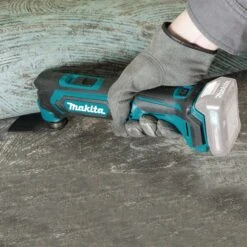 Makita 12V CXT Cordless Oscillating Multi-Tool Tool Only -Craftsman Shop 03eae639 cfee 4af1 a76f c5c9e5b4431b