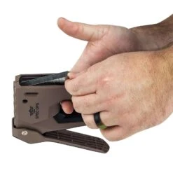 Spec Ops 2-in-1 Staple Gun And Brad Nailer -Craftsman Shop 0bbaa9eb 2e29 414d 9187 0f4a49725576