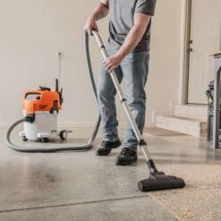 STIHL SE 122 7.9 Gal Corded Wet/Dry Vacuum 8.3 Amps 120 V -Craftsman Shop 1b583fb0 249b 4ba5 ae26 c26416364cde