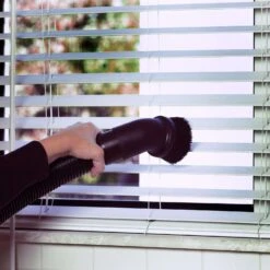 Craftsman 5 In. L X 5 In. W X 2-1/2 In. D Dusting Brush 1 Pc -Craftsman Shop 388fa925 bd74 4f69 9158 b3a19ce67f42