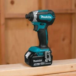 Makita 18V LXT 1/4 In. Cordless Brushless Impact Driver Kit (Battery & Charger) -Craftsman Shop 48a8ac40 4b00 4a0f 8053 f7c6606de4de
