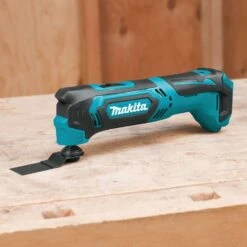 Makita 12V CXT Cordless Oscillating Multi-Tool Tool Only -Craftsman Shop 5042b5c9 0f04 4e9c ba1c 2ba90f7bd5dc