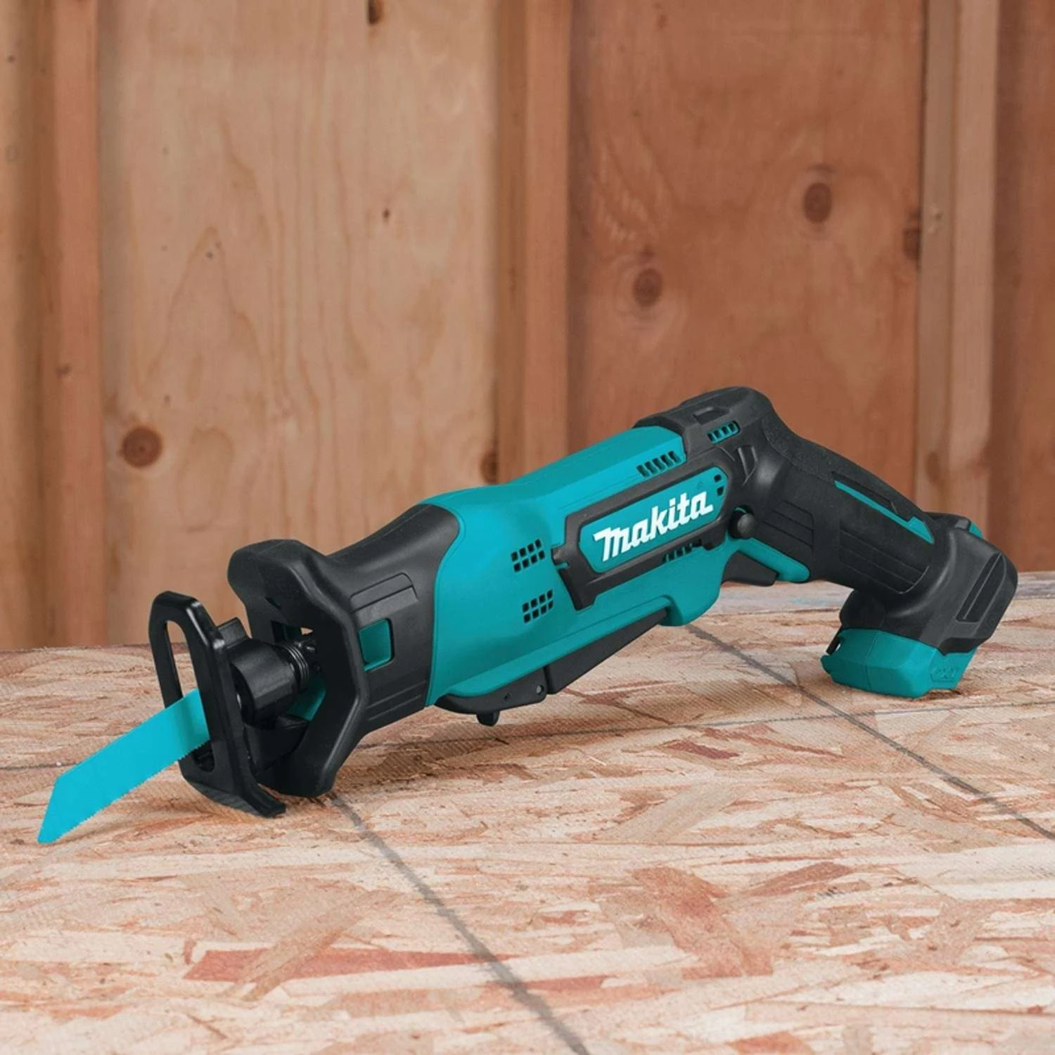 Makita 12V MAX CXT Cordless Brushed Reciprocating Saw Tool Only 3 Makita 12V MAX CXT Cordless Brushed Reciprocating Saw Tool Only - Image 3