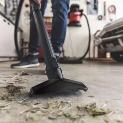 Craftsman 5 Gal Corded Wet/Dry Vacuum 5 Amps 120 V 5 HP -Craftsman Shop 593cee31 d4fb 437d 9a36 47c1020a8807