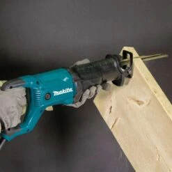 Makita 12 Amps Corded Brushed Reciprocating Saw Tool Only -Craftsman Shop 85275079 c9c9 4048 8afe 33c8b85f8035