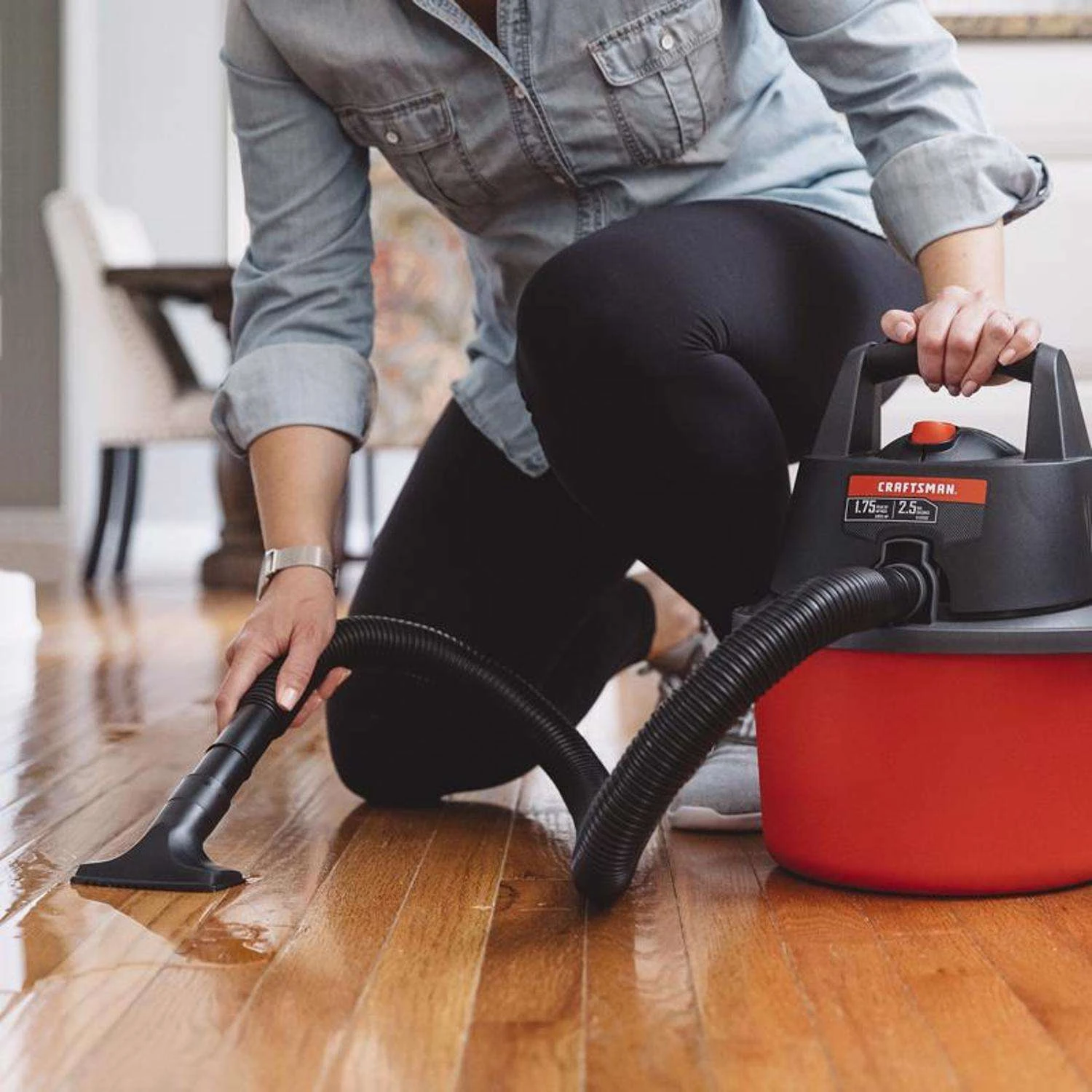 Craftsman 2.5 Gal Corded Wet/Dry Vacuum Tool Only 3 Amps 120 V 1.75 HP 8 Craftsman 2.5 Gal Corded Wet/Dry Vacuum Tool Only 3 Amps 120 V 1.75 HP - Image 8